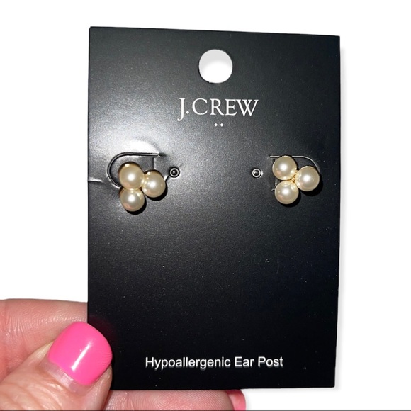 J. CREW Pearl Triangle Stud Earrings - Picture 2 of 7